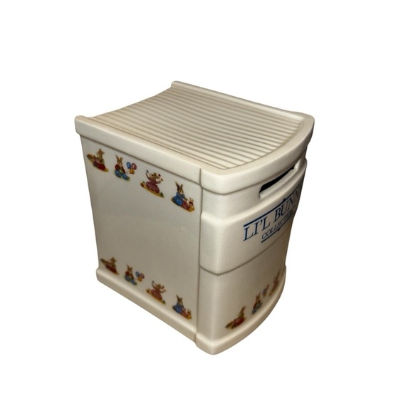 Vintage Lil Bunny Bank - Picture 9 of 11